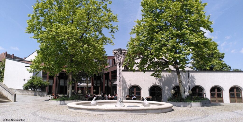 Rathaus-Ensembles Neutraubling – Rathaus-Ensembles Neutraubling